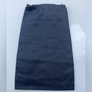Givenchy Paris Black Dust Bag N264-46